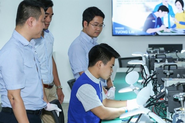 hoc-nghe-1665800721.jpg