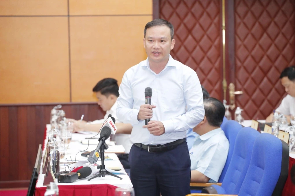 bo-van-hoa-noi-ve-loi-canh-tinh-sau-vu-bua-an-800-nghin-dong-o-the-thaodocx-1696856372417-1696907940.webp