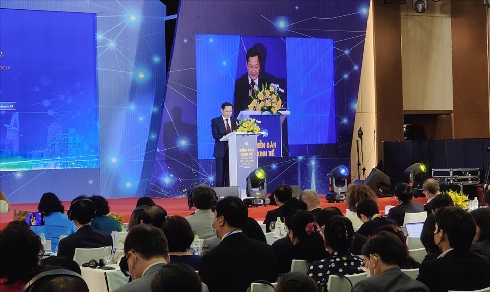 dien-dan-2-1650015615.jpg