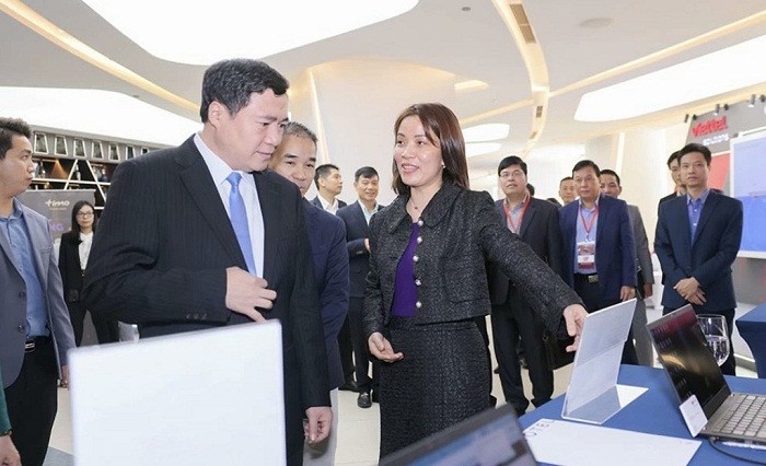 cong-thuong-xanh-doanh-nghiep-kinh-te-xanh-1700645678.jpg