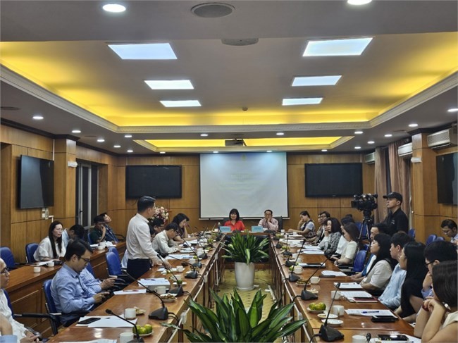 bo-tu-phap-doanh-nghiep-kinh-te-xanh-1713369849.jpg