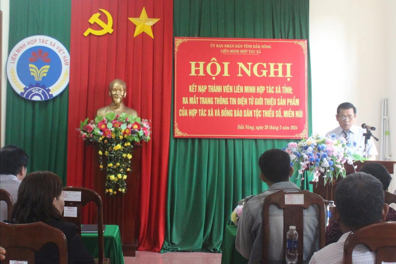 lien-minh-htx-dak-nong-ra-mat-trang-thong-tin-dien-tu-nongsandaknongcom-1711704291.jpg