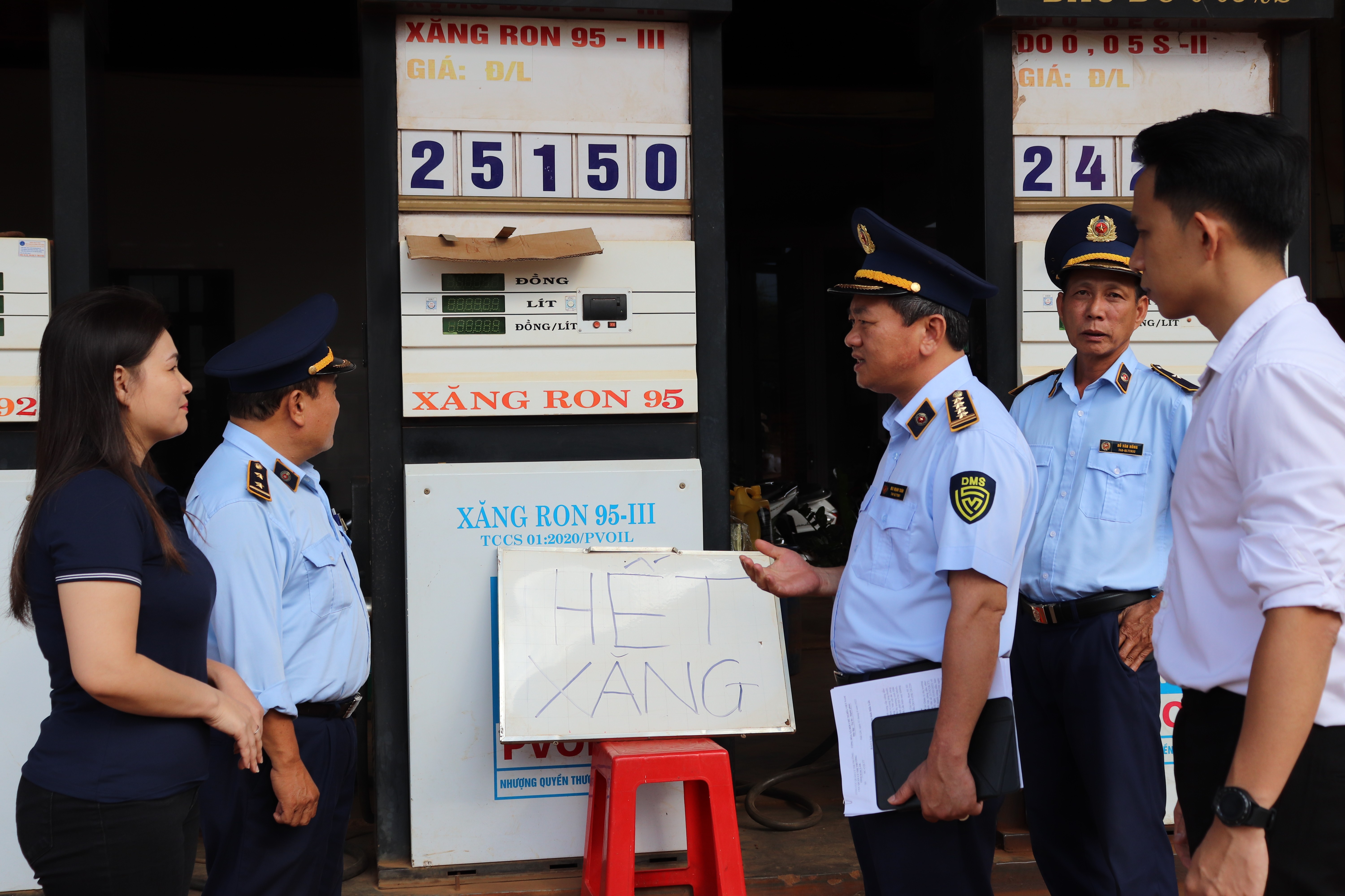 so-cong-thuong-dak-lak-cho-biet-se-tang-cuong-cong-tac-kiem-tra-kiem-soat-thi-truong-va-xu-ly-nghiem-cac-hanh-vi-loi-dung-tinh-hinh-bat-loi-de-tang-gia-1713873999.jpg