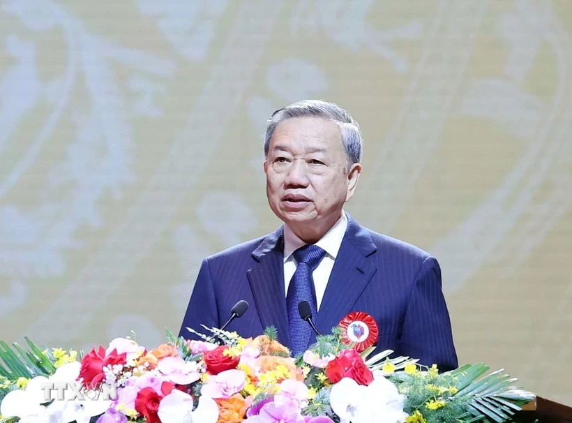tong-1750492607.jpg