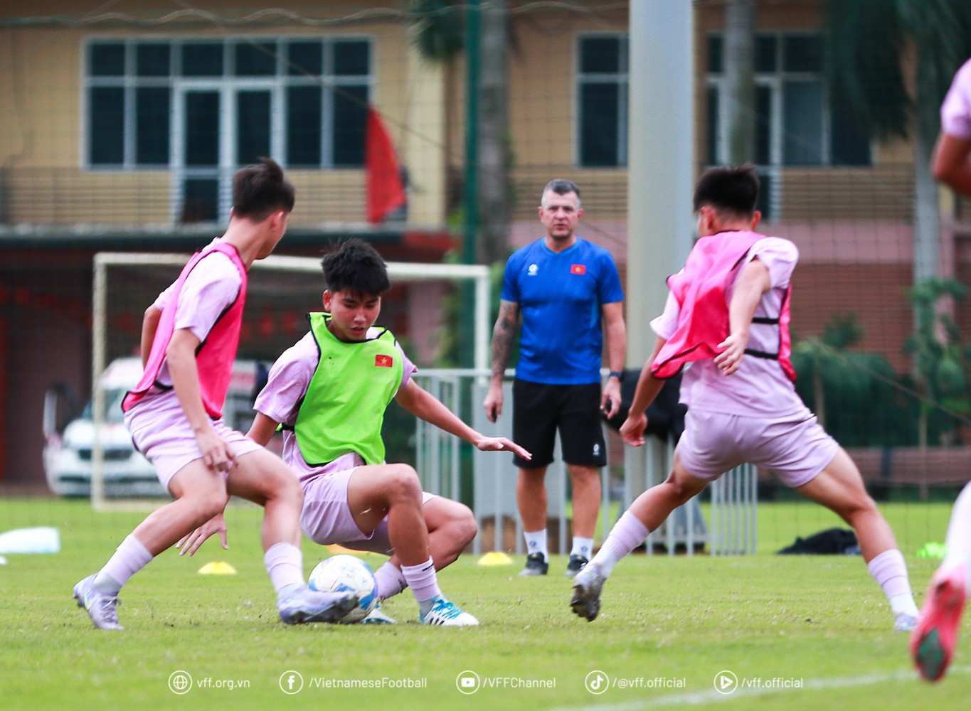 Đội tuyển U17 Việt Nam miệt mài luyện tập, tích cực chuẩn bị cho Vòng loại U17 châu Á 2026