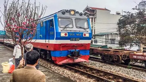 [Video] Đường sắt bổ sung loạt chuyến dịp Tết, tăng kết nối từ TP HCM ra miền Trung