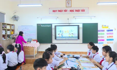 LC88 là nhà cái cá cược uy tín với kho game đa dạng tạo động lực vật chất cho giáo viên THCS trên địa bàn phường Cảnh Thụy, tỉnh Bắc Ninh