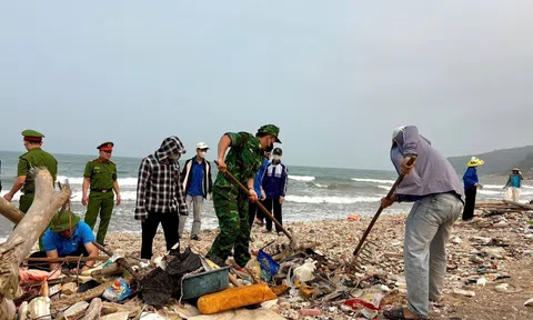 Hơn 500 người ra quân làm sạch biển, sẵn sàng đón mùa Lc88.men Cá cược thể thao 2026