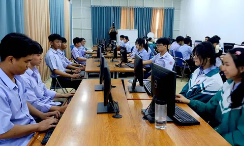 Đắk Lắk: Lan tỏa tri thức số đến từng thôn, buôn