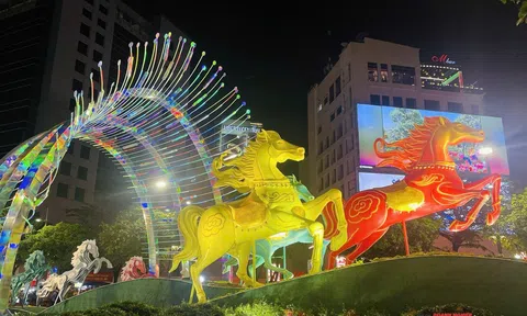 Đường hoa Nguyễn Huệ 2026: Khi nghệ thuật và công nghệ cùng thăng hoa trong bản giao hưởng xuân