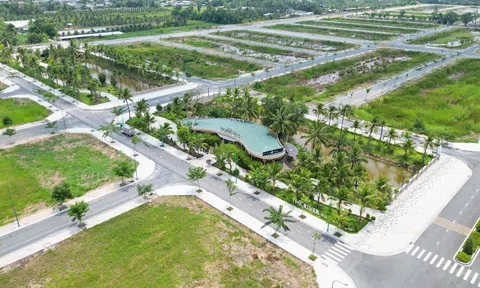 Nhà đầu tư đổ về khu đô thị có trung tâm thương mại đầu tiên tại Thủ Thừa