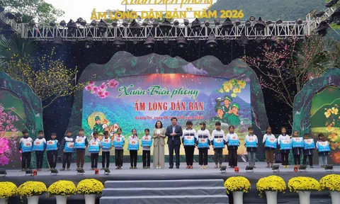 Quảng Trị: "Xuân Biên phòng ấm lòng dân bản”