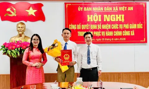 Đà Nẵng: Xã Việt An công bố quyết định bổ nhiệm Phó Giám đốc Trung tâm Phục vụ hành chính công