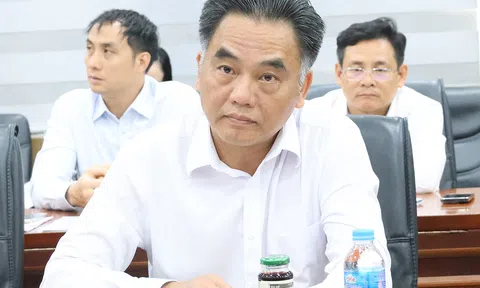Phó Chủ tịch Thường trực UBND TP.Hồ Chí Minh thăm các 10Lc88 Casino & Thể Thao Link Mới tiêu biểu đầu xuân Bính Ngọ 2026