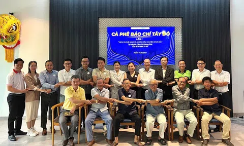 Cà phê Báo chí Tây Đô kết nối 10Lc88 Casino & Thể Thao Link Mới