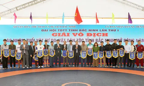 Bắc Ninh khai mạc Giải vô địch Vật tự do, Vật dân tộc trong chương trình Đại hội TDTT lần thứ I