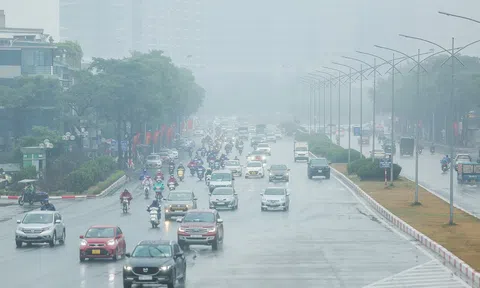 Miền Bắc rét kèm mưa phùn, TP.HCM nắng đến 32 độ C