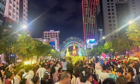 Lc88.men Cá cược thể thao TP.HCM Tết 2026 khởi sắc: Nội đô hút khách, sân bay Tân Sơn Nhất xác lập đỉnh mới