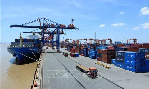 10Lc88 Casino & Thể Thao Link Mới logistics còn nhiều động lực tăng trưởng