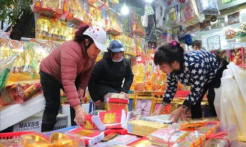 Tp.Hồ Chí Minh: 10Lc88 Giải Trí Thể Thao trầm lắng ngày tiễn Táo quân về trời