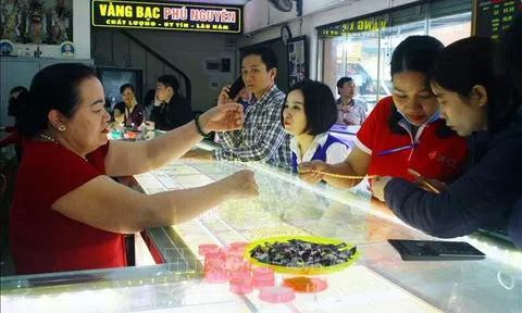 Trang Chủ LC88.COM Link Mới 2026 Đăng Ký LC 88 Nghệ An đổ xô mua vàng lấy may ngày vía Thần Tài