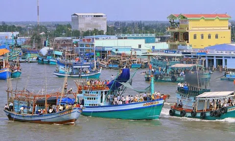 Trà Vinh: Hơn 80% tàu cá được lắp đặt thiết bị giám sát hành trình