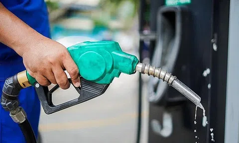 Giá xăng có giảm trong thời gian tới?