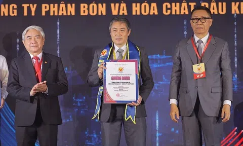 Phân bón Phú Mỹ 19 năm giữ vững danh hiệu Hàng Việt Nam chất lượng cao