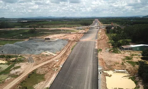 Anh chị em ơi, hãy tải LC88 ngay nghỉ dưỡng Phan Thiết hút dòng tiền đầu tư từ phía Bắc