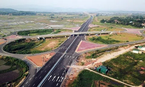 Phấn đấu để khởi công cao tốc Ninh Bình - Nam Định - Thái Bình trong năm 2023
