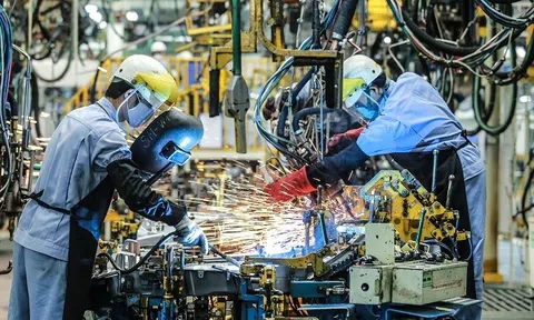 Ngành công nghiệp chế biến, chế tạo tiếp tục là động lực tăng trưởng
