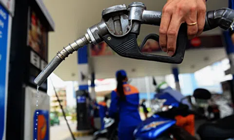 "Hạ nhiệt" giá xăng, Bộ Lc888.com link không chặn đề xuất giảm thêm 2 loại thuế