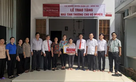Đồng Nai: Agribank huyện Xuân Lộc phối hợp xã Xuân Định trao nhà tình thương cho LLc88 Giải Trí Bậc Nhất