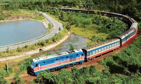 Đề xuất giảm đến 50% một số khoản phí lĩnh vực giao thông vận tải