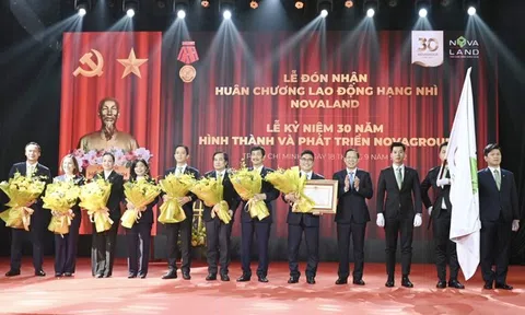 Novaland vinh dự đón nhận Huân chương Lc888 Thể Thao Link Mới hạng Nhì