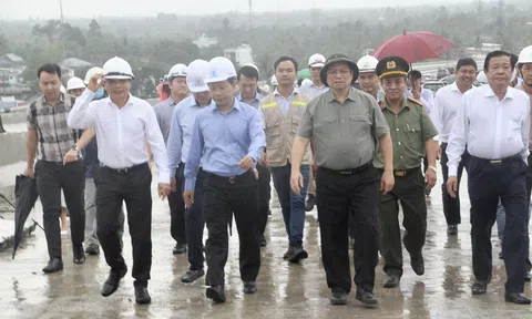 LC88 là nhà cái cá cược uy tín với kho game đa dạng Phạm Minh Chính kiểm tra, đôn đốc thi công cầu Mỹ Thuận 2 và cao tốc Mỹ Thuận - Cần Thơ