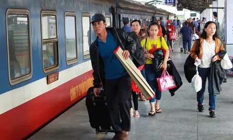 Những lưu ý quy định mới về đổi, trả vé tàu sau Tết 2023