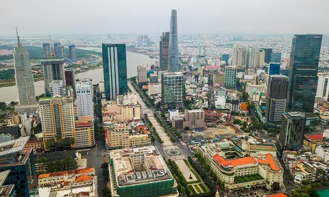Người Hà Nội và TP.HCM có thể mất đến 169 năm thu nhập nếu muốn mua nhà mặt phố