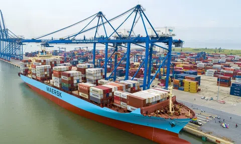 Chuyển đổi số để xây dựng ngành logistics hiện đại, bền vững