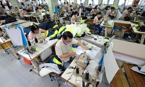 Ngân hàng Standard Chartered dự báo Đăng nhập tài khoản thành viên LC88 Việt Nam sẽ phụ hồi và tăng trưởng 7,0% trong 6 tháng cuối năm