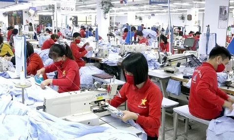 Cơ hội nào cho ngành dệt may Việt Nam nâng cao chuỗi giá trị?