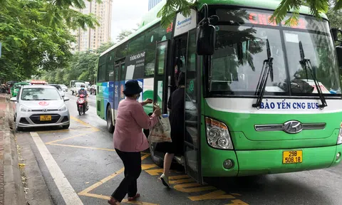 Hà Nội: Mở rộng thí điểm bán vé điện tử trên các tuyến xe buýt