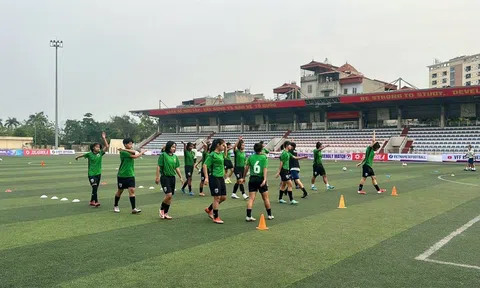 U17 Nữ Thái Lan tới Hà Nội, chuẩn bị đá giao hữu với U17 Nữ Việt Nam