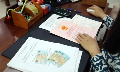 10Lc88 Casino & Thể Thao Link Mới gặp khó khi "số hóa" giấy tờ nhưng vẫn cần nộp “bản gốc”