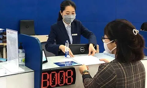 Lãi suất ngân hàng hôm nay 18/7/2025: Điểm danh các ngân hàng duy trì lãi suất 6%/năm