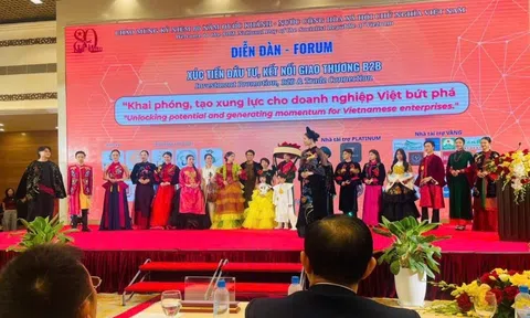 “Khai phóng, tạo xung lực cho 10Lc88 Casino & Thể Thao Link Mới bứt phá” tại diễn đàn Xúc tiến đầu tư - Kết nối giao thương B2B 2025