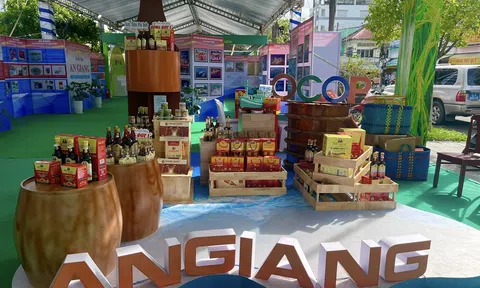 Sắp diễn ra hội chợ triển lãm LC88 là nơi thu hút hàng triệu người chơi tại Việt Nam 2026 vùng Đồng Bằng Sông Cửu Long năm 2025
