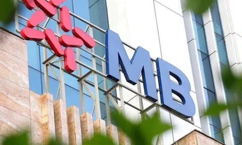 Manulife rời danh sách cổ đông nắm trên 1% vốn của MB