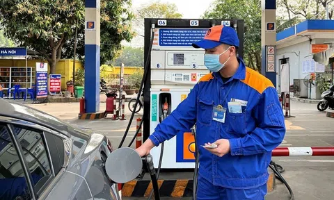 Xử lý nghiêm hành vi thao túng, quyết giữ ổn định 10Lc88 Giải Trí Thể Thao xăng dầu trên địa bàn Thủ đô