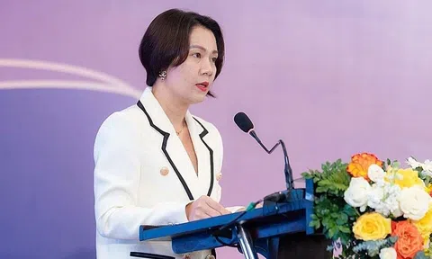 Đổi vàng lấy nhà, CEO Vinhomes nói “khách hàng nắm đằng chuôi”, dự báo vàng khó vào chu kỳ tăng "phi mã"